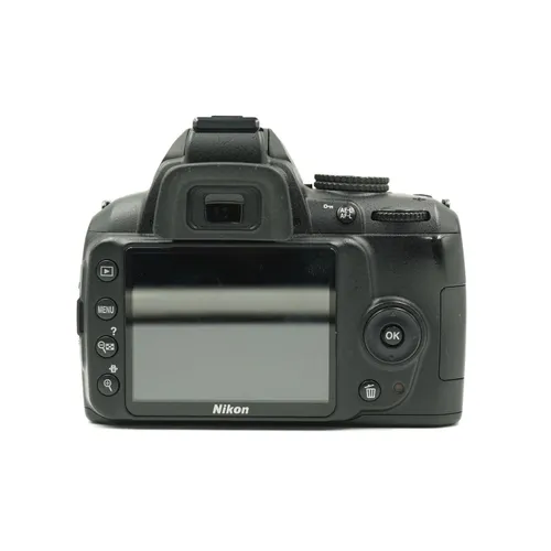Used Nikon D3000 DX-Format DSLR Body