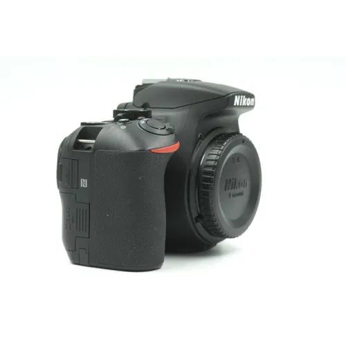 Used Nikon D5600 Body