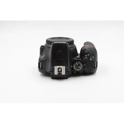Used Nikon D3500 Body