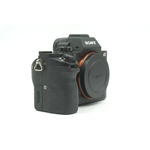 Used Sony a7 II Mirrorless Camera Body Full-Frame
