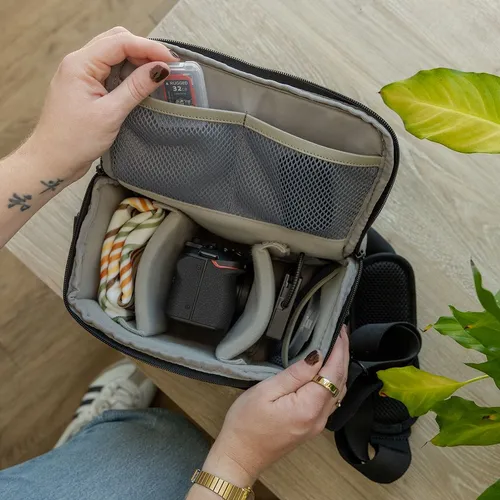 ProMaster Impulse 2.0 Medium Holster Bag - 1.6L Grey