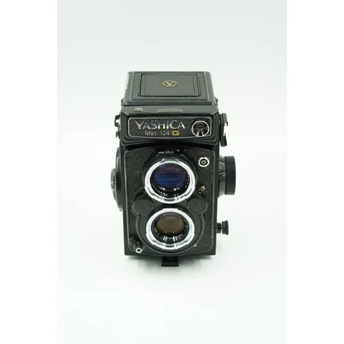 Used  Yashica MAT 124 G TLR 120 Format Camera