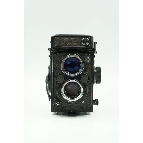 Used  Yashica MAT 124 G TLR 120 Format Camera