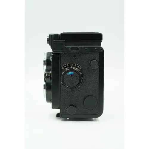 Used  Yashica MAT 124 G TLR 120 Format Camera