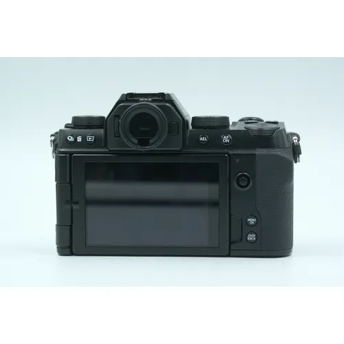 Used Fuji X-S10 body