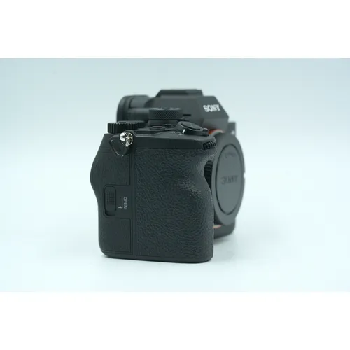 Used Sony a7R V Mirrorless Camera Body