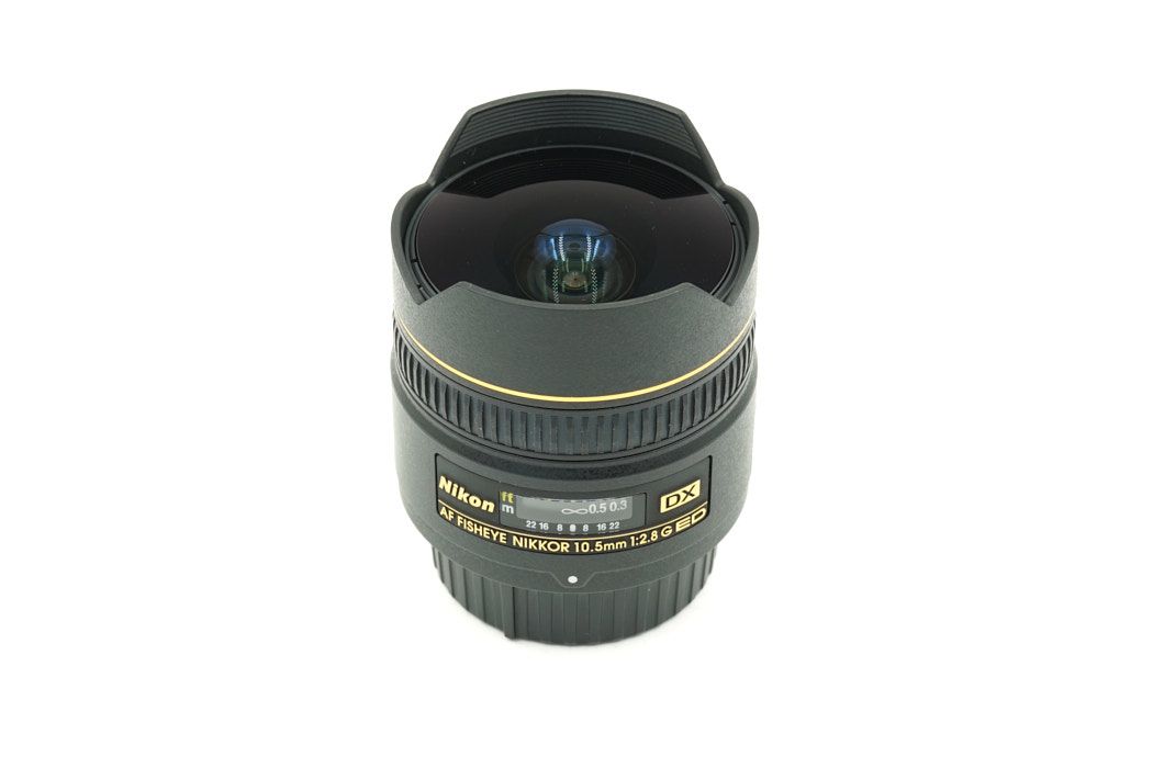 Nikon AF DX Nikkor 10.5mm f/2.8 G ED Fisheye Autofocus APS-C Lens for F-Mount