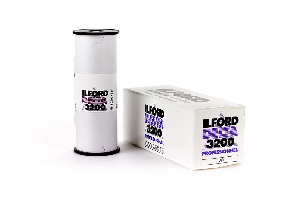 Ilford Delta 3200 Professional Black & White Negative Film - 120 Roll Film