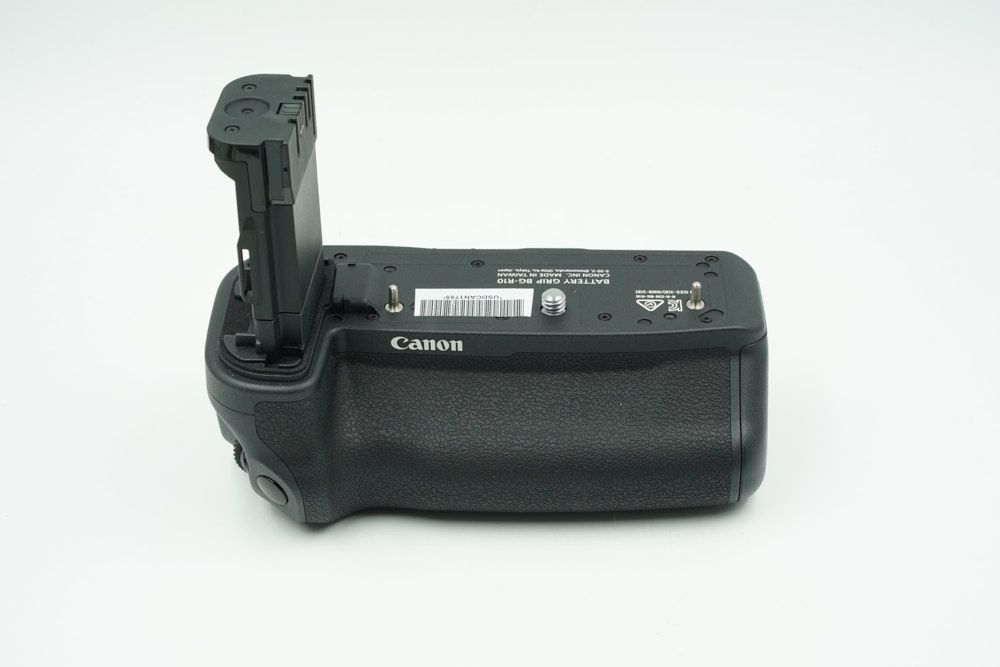Used Canon BG-R10 Grip for R5/R6